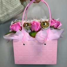 BS1-016 Bag with Raffaello Montblanc candies and Soap Roses height 30cm, width 22cm