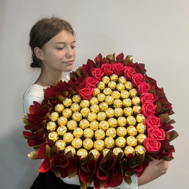 BS1-044 Heart bouquet for you, Height 45cm, Width 55cm