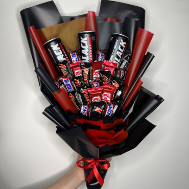 BS1-059 Bouquet of chocolates and candy bars for men - Mars, Snickers, Kit-Kat, Height 55 cm, width 30 cm